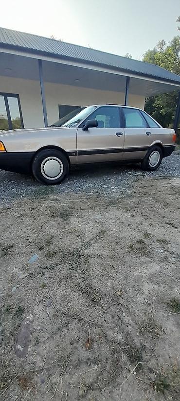 Audi: Audi 80: 1987 г., 1.8 л, Механика, Бензин, Седан — 4