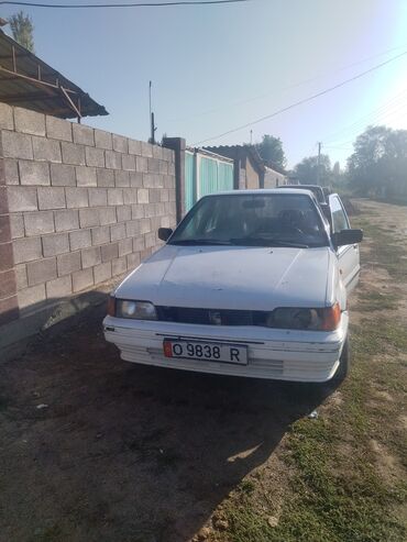 авто пассат б4: Nissan Sunny: 1987 г., 1.5 л, Механика, Бензин, Седан