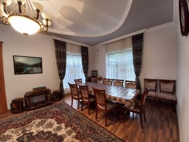 Günlük kirayə evlər: 200 kv. m, 5 otaqlı, Artezian quyusu, Kanalizasiya, Kombi — 13