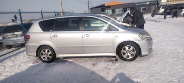 Toyota: Toyota Ipsum: 2002 г., 2.4 л, Автомат, Бензин, Минивэн