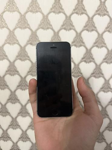 iphone 5a: IPhone 5s, Space Gray - Компактный корпус из алюминия и стекла, цвет — 1