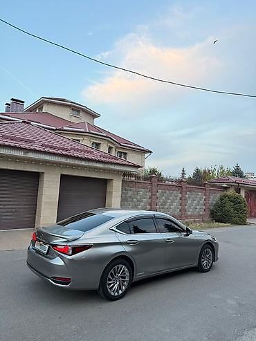 vaz 2105: Lexus ES: 2020 г., 2.5 л, Автомат, Гибрид, Седан — 4