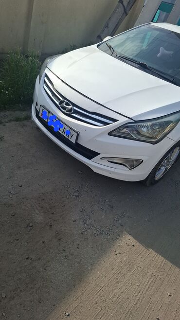 hyundai solaris продажа: Hyundai Solaris: 2016 г., 1.4 л, Механика, Бензин, Седан