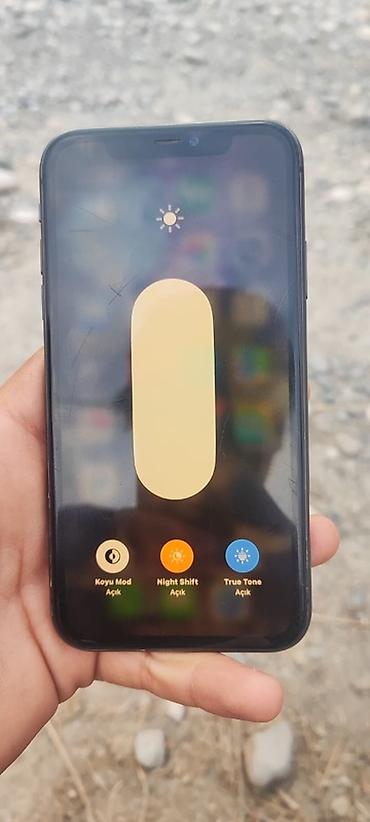 noutbuklar ucuz qiymete: IPhone 11, 128 GB, Qara, Qırıq — 6