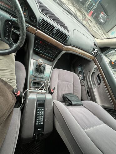 BMW: BMW 7 series: 1995 г., 3.5 л, Механика, Бензин, Седан — 9