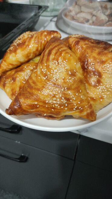 Выпечка, хлебобулочные изделия: Манты самса ором пельмени котлеты куриные вареники фрикаделки — 1