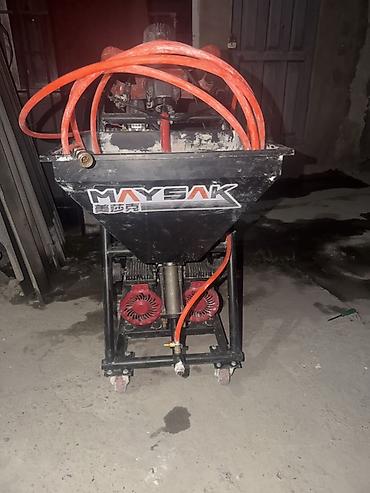 Шпатлевочная станция/распылитель MAYSAK с встроенным бункером