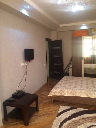 Uzunmüddətli kirayə mənzillər: Yasamal rayonu Nizami metrosu yaxınlığında 15 mərtəbənin 7 ci — 17