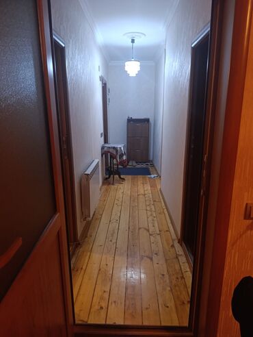 Uzunmüddətli kirayə mənzillər: Salam 7/24 zeng ve vassap aktivdi ev uzunmuddetii kiraye verilir — 24