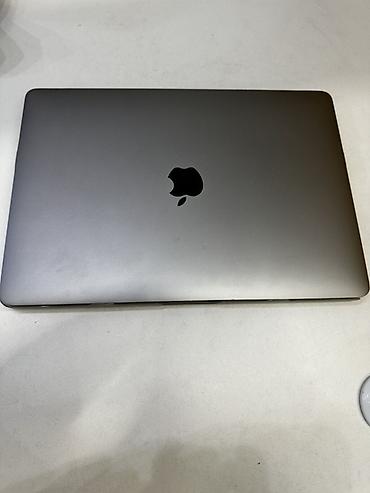 Ноутбуки Apple (MacBook): MacBook Pro 13.3” 2017 — 16 ГБ / 512 ГБ (серебристый), поколение с — 15