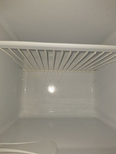 Soyuducular: İşlənmiş 2 qapılı Indesit Soyuducu Satılır, rəng - Ağ — 8