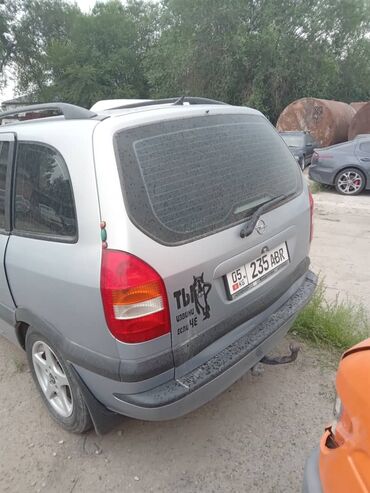 Opel: Opel Zafira: 2001 г., 1.8 л, Механика, Бензин, Минивэн — 6