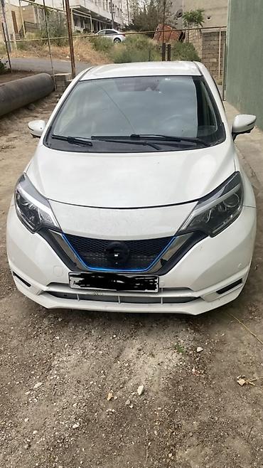 getiz: Nissan Note: 0.2 l | 2017 il Hetçbek — 1