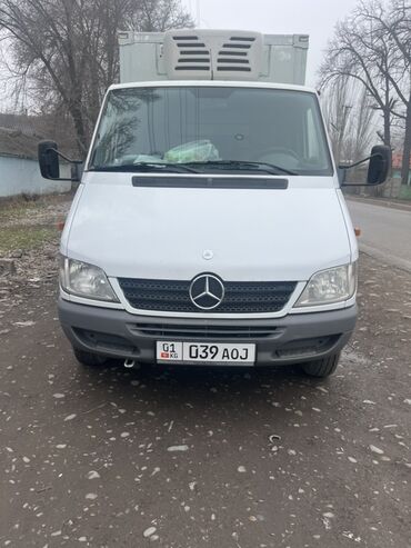 Аренда рефрижератора: Изотермический мерседес 416 сди 2.7 двигателем в идеальном сомтайания — 7