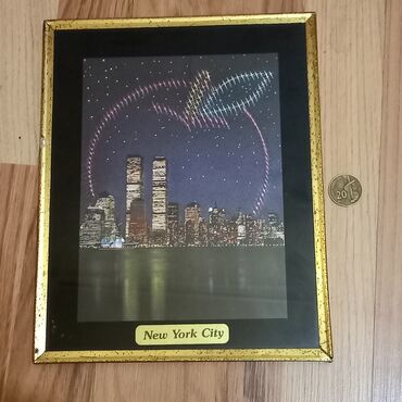 Şəkillər, tablolar: Manhetten şəhərinin görünüşü şəkili satılır. "Ticarət mərkəzinin əkiz — 11