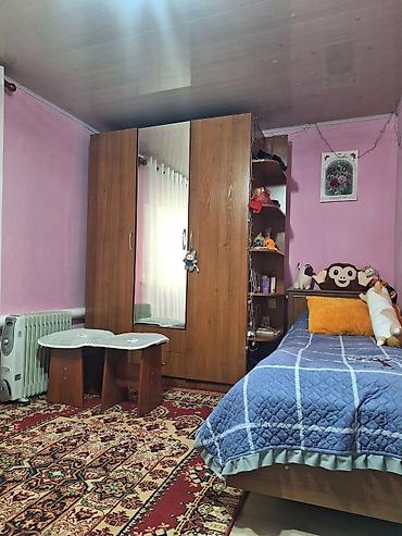 дома киргизия 1: Продаётся уютный дом в районе Карагачёвой рощи Общая площадь 80м² Две — 6