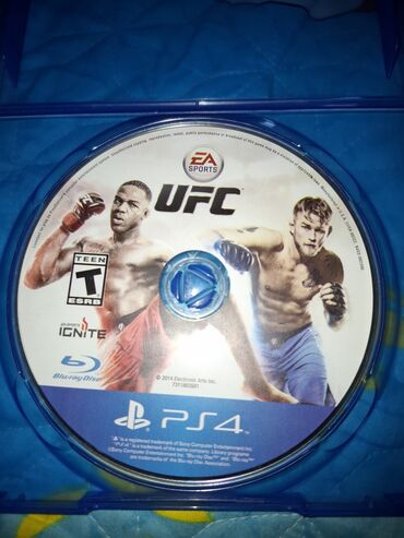 hart disk: EA Sports UFC – PS4 üçün oyun diski - Platforma: PlayStation 4 (PS4)
