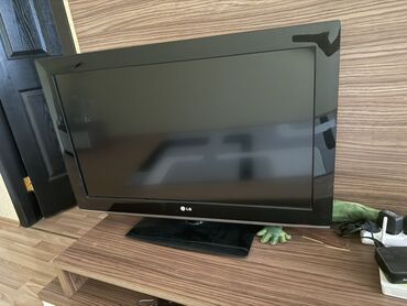 İşlənmiş Televizor LG Led 32"