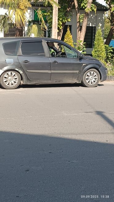 Renault: Renault Scénic minivan - Kuzov: 5 qapılı, tünd boz/gümüş iki rəngli — 9