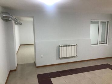 Restoran, kafelər: Gənclik metrosunun yaxınlığında kənarı,sahəsi 125 kv/m olan,obyekt — 11