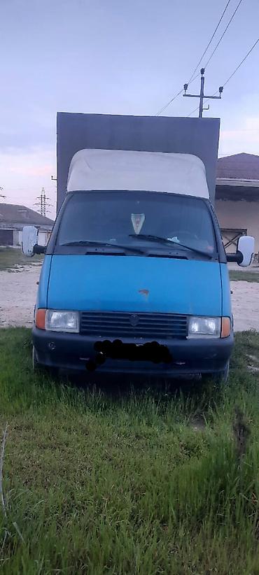 QAZ: QAZ : 2.4 l | 1995 il 389658 km — 2