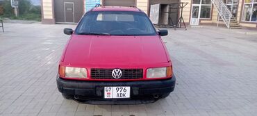 Volkswagen: Volkswagen Passat: 1989 г., 1.8 л, Механика, Бензин, Универсал