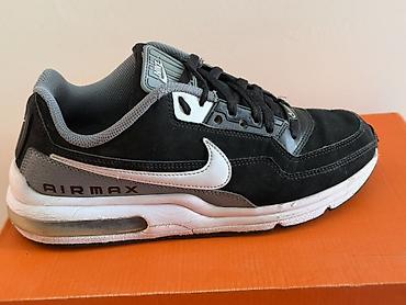 steve madden 40: • Opis: Prodajem original Nike Air Max LTD 3 patike u crno-sivoj boji — 6