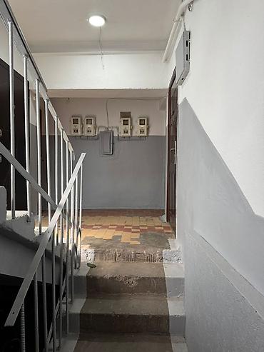 Продажа квартир: 3 комнаты, 46 м², Индивидуалка, Косметический ремонт — 8