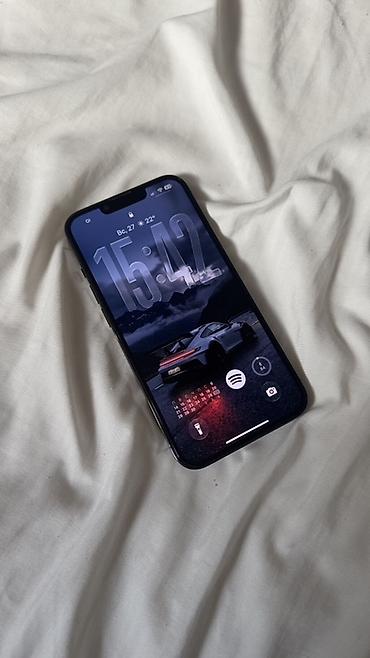 Продаю Iphone 13 Pro -В идеальном состоянии. -Память 256гб, ак676%
