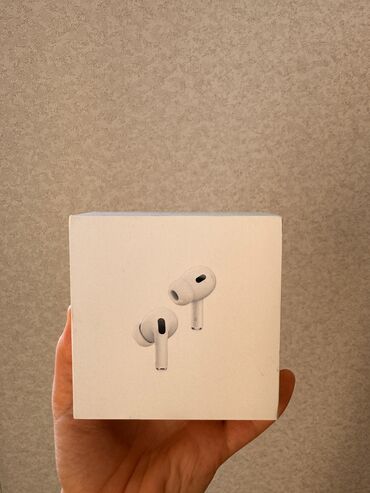 Аудиотехника: Apple Airpods Pro 2 Type-C Əldə 1 ədəddir. Bağlı qutuda. Type-C giriş