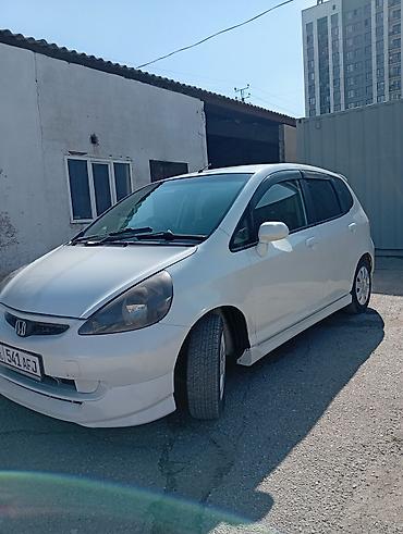 Продажа авто: Honda Fit: 2004 г., 1.3 л, Бензин, Хэтчбэк — 7