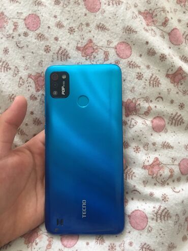 телефон 5000: Tecno Camon, Новый, 16 ГБ, цвет - Голубой, 2 SIM