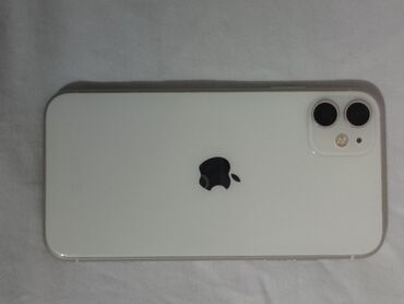 Apple iPhone: IPhone 11, Б/у, 128 ГБ, Белый, 79 %