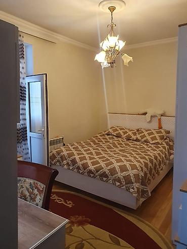 razin: Bakı, Bakıxanov qəs., 2 otaqlı, Köhnə tikili, m. Neftçilər, 60 kv. m — 3
