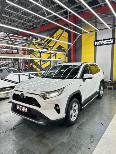 Toyota: Toyota RAV4: 2019 г., 2.5 л, Вариатор, Гибрид, Кроссовер
