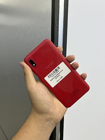 Samsung Galaxy A10, Б/у, 32 ГБ, цвет - Красный, 2 SIM