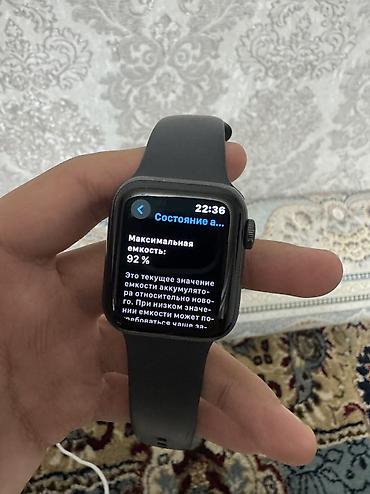 Apple Watch: Продам Apple Watch SE 1 40мм,полный комплект,зарядка коробка и — 5