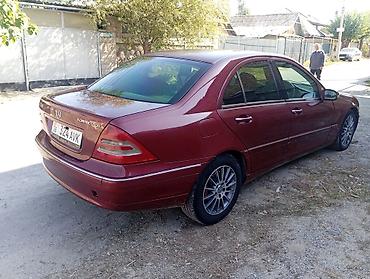 Mercedes-Benz C-Class: 2001 г., 2 л, Автомат, Бензин, Седан