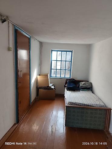 реалии: 3 комнаты, 36 м², 7 соток, Кара-Балта, Собственник — 5