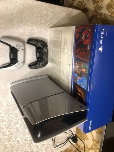 сони плейстейшен 5 купить: Sony 5 slim с двумя джестиками и с подставкой. Б.у 8 месяцев