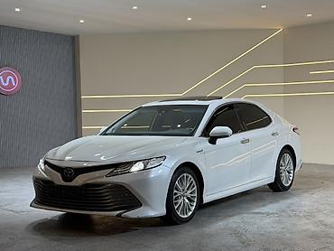 ct 200: Toyota Camry: 2017 г., 2.5 л, Вариатор, Гибрид, Седан — 1