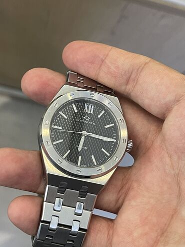 Наручные часы: Продаю часы швейцарские continental 21501 Состояние отличное На рынке