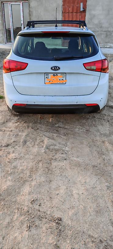 kia ceed 2007: Kia Ceed: 1.4 l | 2013 il Universal — 3