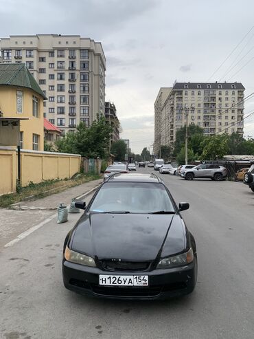 панель торпедо камри 30: Honda Accord: 2000 г., 2.3 л, Автомат, Бензин, Универсал