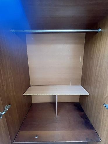 Mebel: İşlənmiş, 2 qapılı, Qəhvəyi, Açılan, Düz dolab — 5