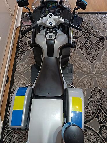 Uşaq üçün elektrik maşınları: Uşaq üçün elektrikli polis motosikleti – BMW R1200 RT dizaynı az — 6