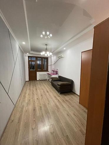 Долгосрочная аренда квартир: 3 комнаты, С мебелью полностью — 10