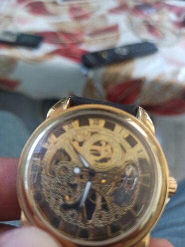 Qol saatları: İşlənmiş, Qol saatı, Omega, rəng - Gümüşü — 6