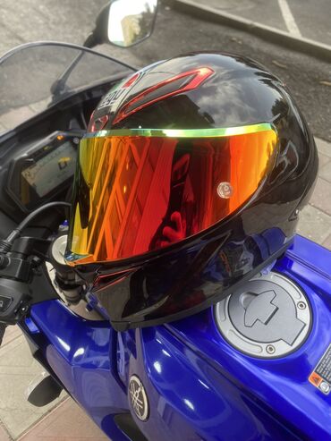 Moto əlcəklər: Agv pista gp, yüksək keyfiyyətli, sadəcə 2 dəfə istifadə olunub,3