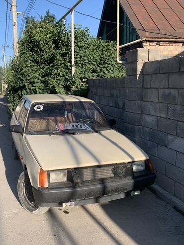 нива 4 эшик: ЗАЗ 1102 Tavriya: 1993 г., 1.2 л, Механика, Бензин, Хетчбек